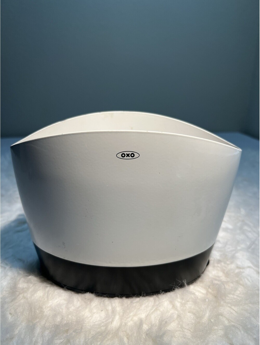 White OXO Good Grips Oval Utensil Holder Slim Kitchen Caddy
